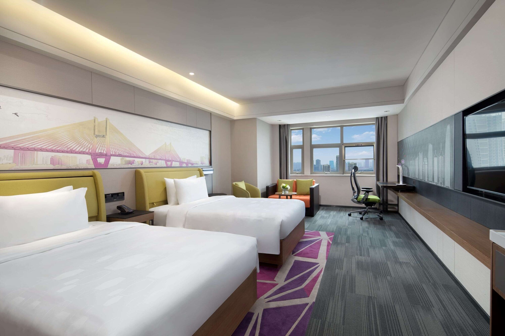 BUSINESS, 2 DOUBLE BEDS