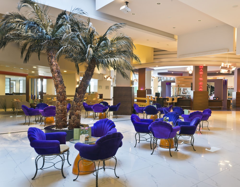 Limak Lara De Luxe Hotel and Resort 62/81