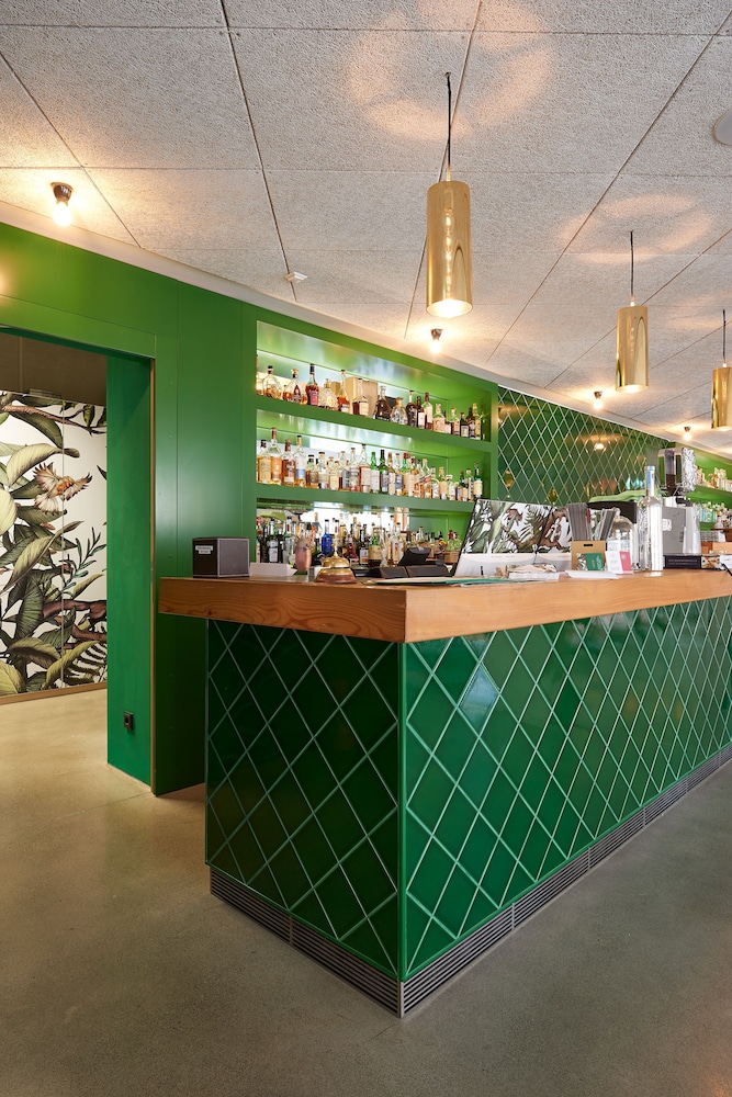Kitz Boutique Hotel & Restaurant 40/43