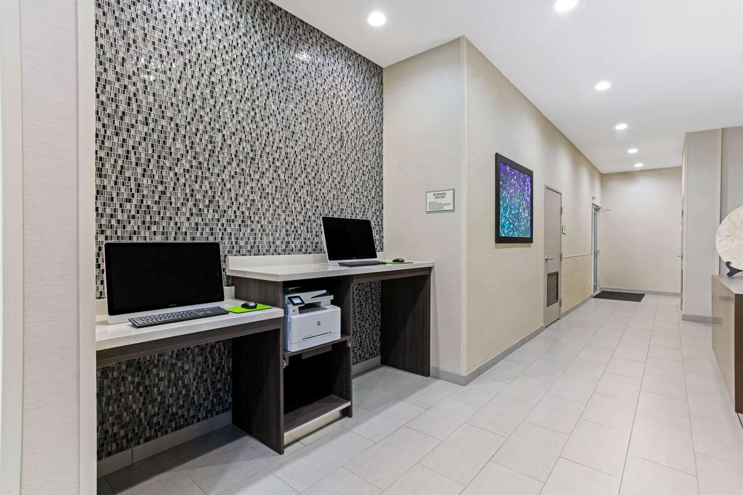 La Quinta Inn & Suites by Wyndham Sweetwater East 29/41