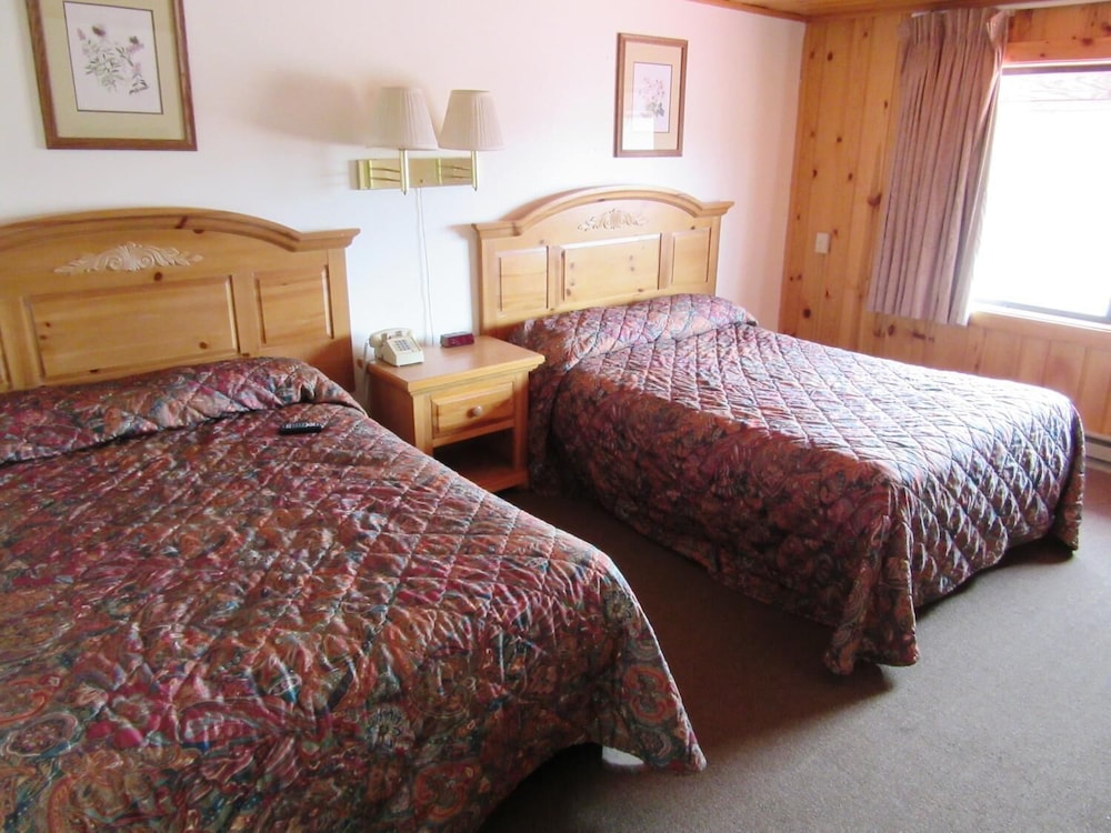 Traveler Apos S Lodge 21/47