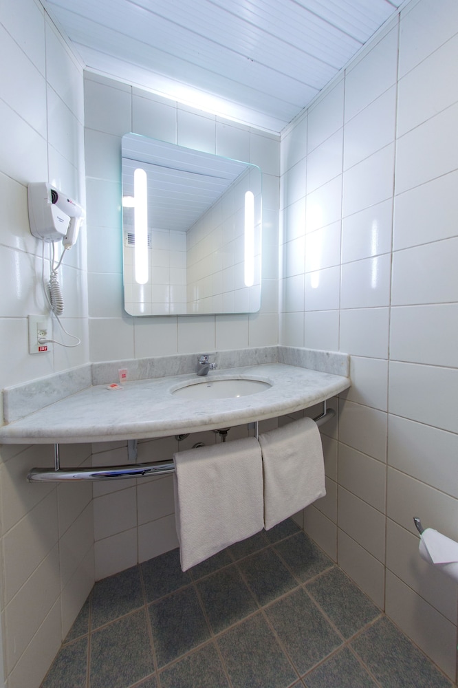 Ibis Aracatuba 48/48