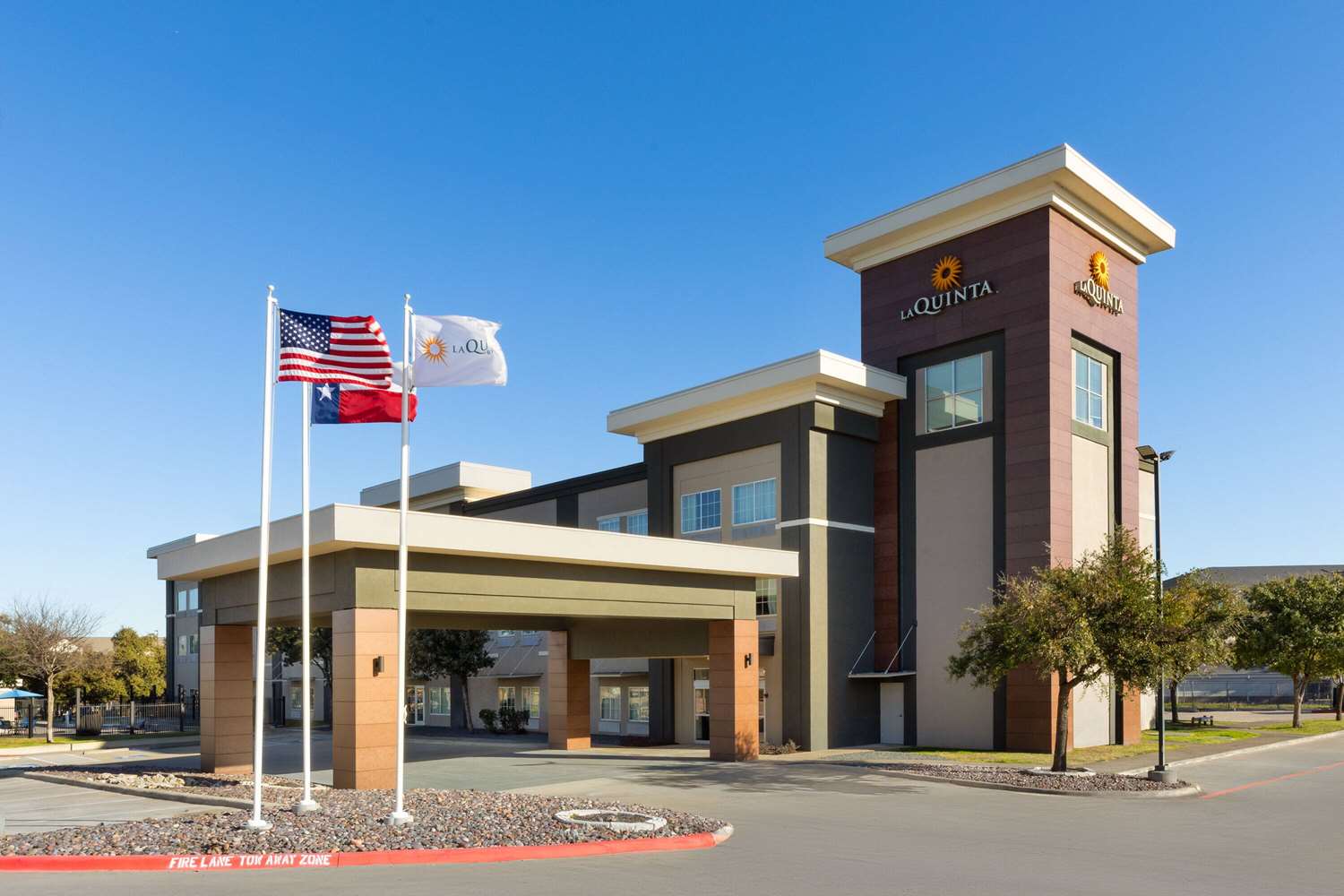 La Quinta Inn & Suites by Wyndham Austin NW/Lakeline Mall 41/44