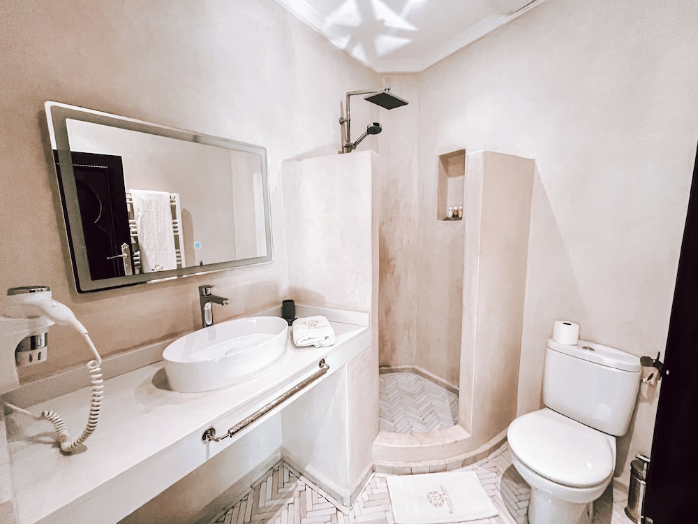 RIAD AL RIMAL 50/50