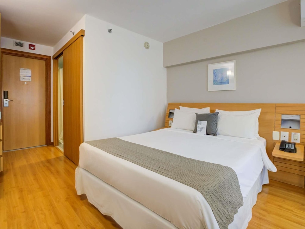 Novotel RJ Santos Dumont 18/48