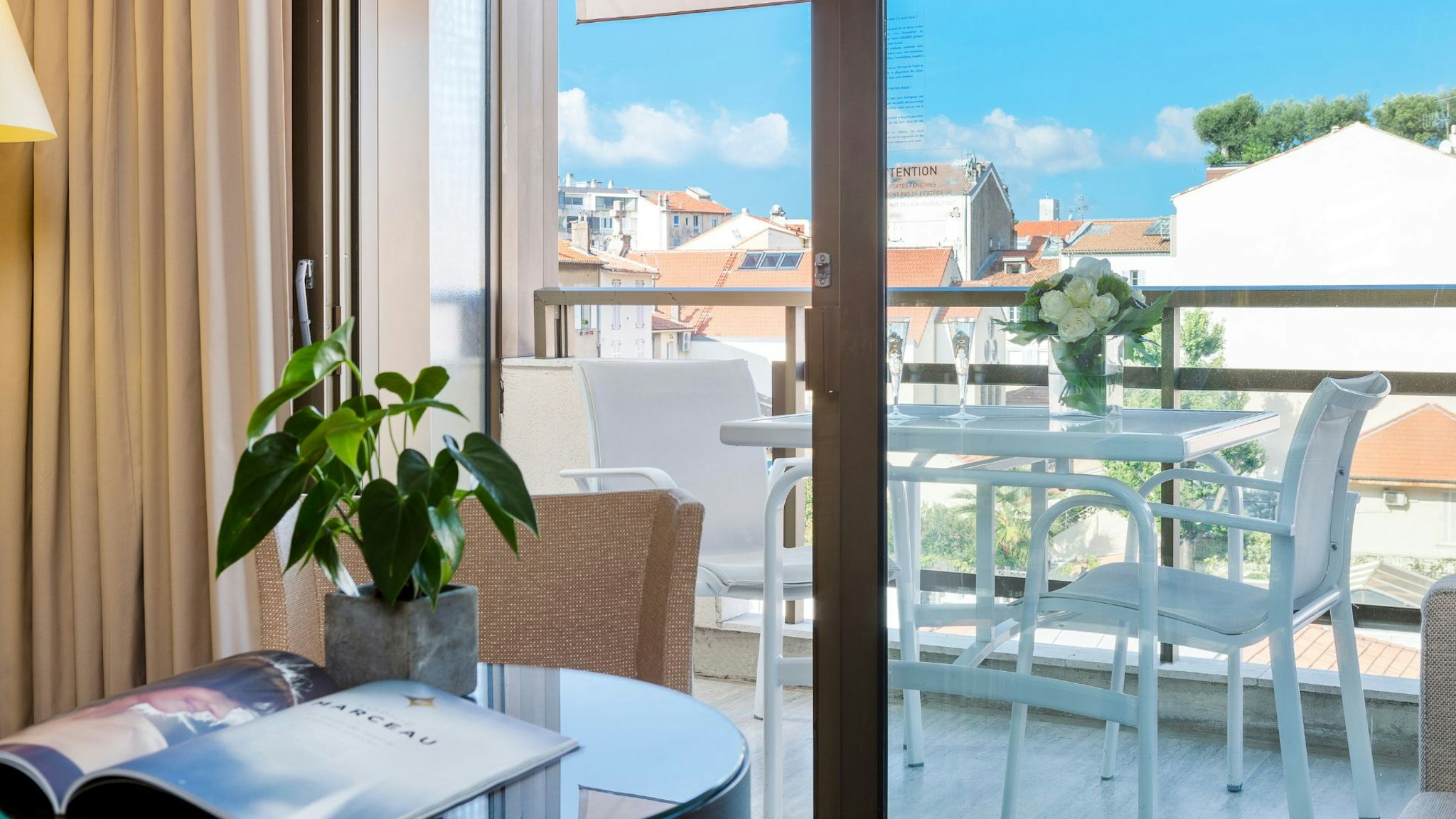 Hotel Barriere Le Gray D Albion Cannes 53/75