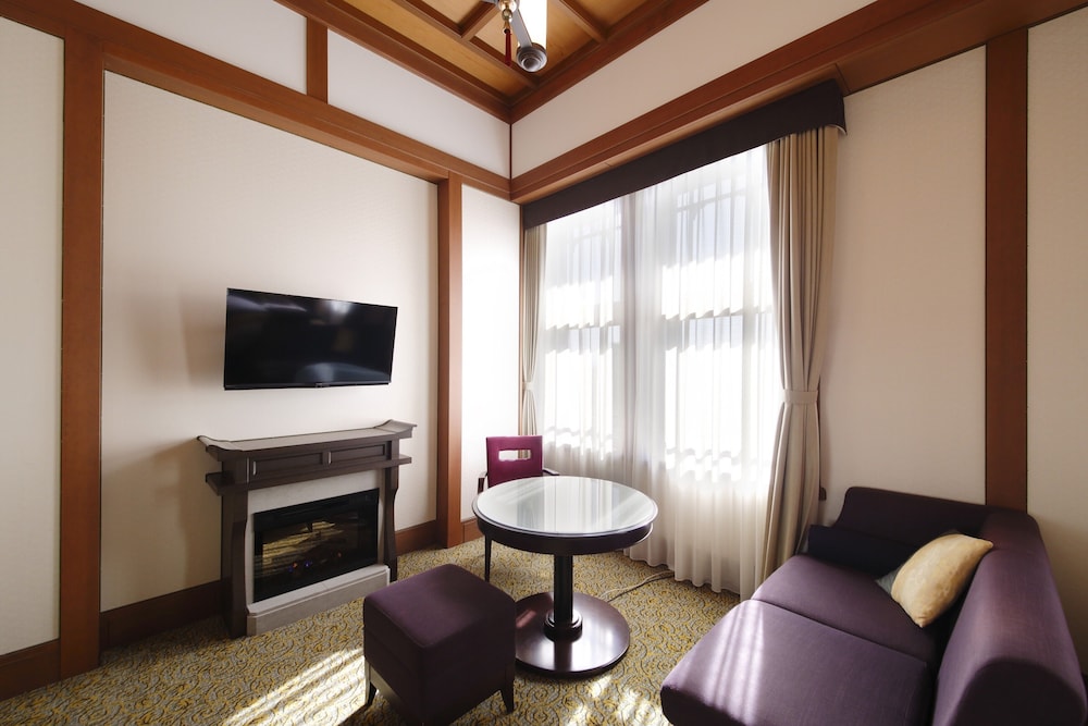 Nara Hotel 48/72