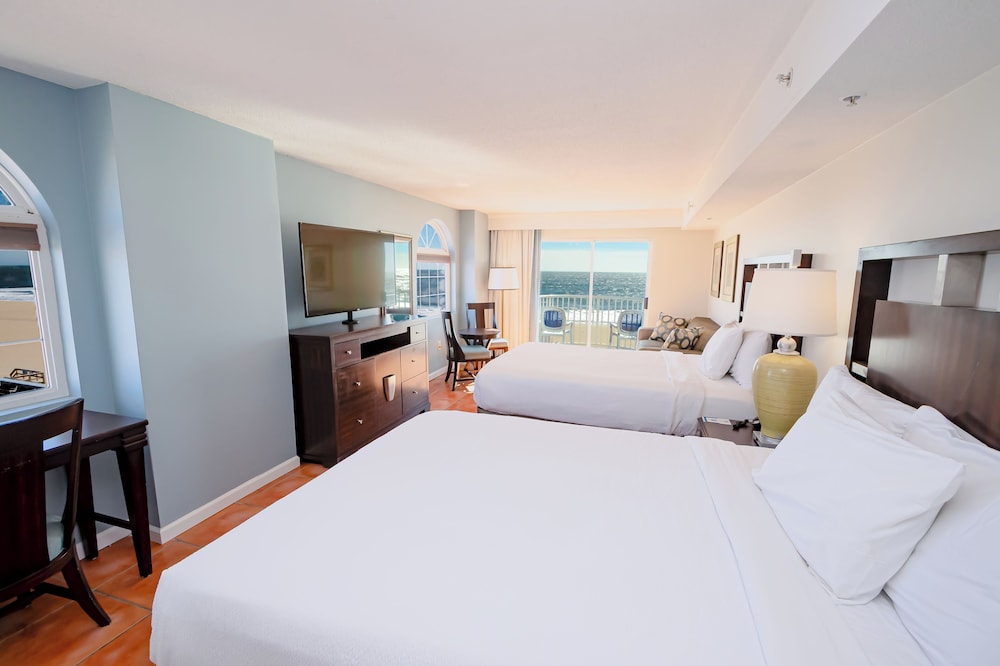 Efficiency, 2 Queen Beds, Ocean Front