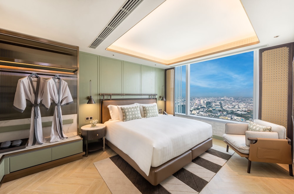 Eastin Grand Hotel Phayathai 14/50