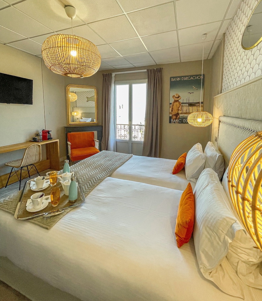 Grand Hotel Richelieu 7/45