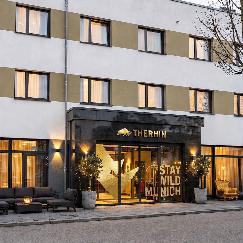 The Rhin Hotel 1/59