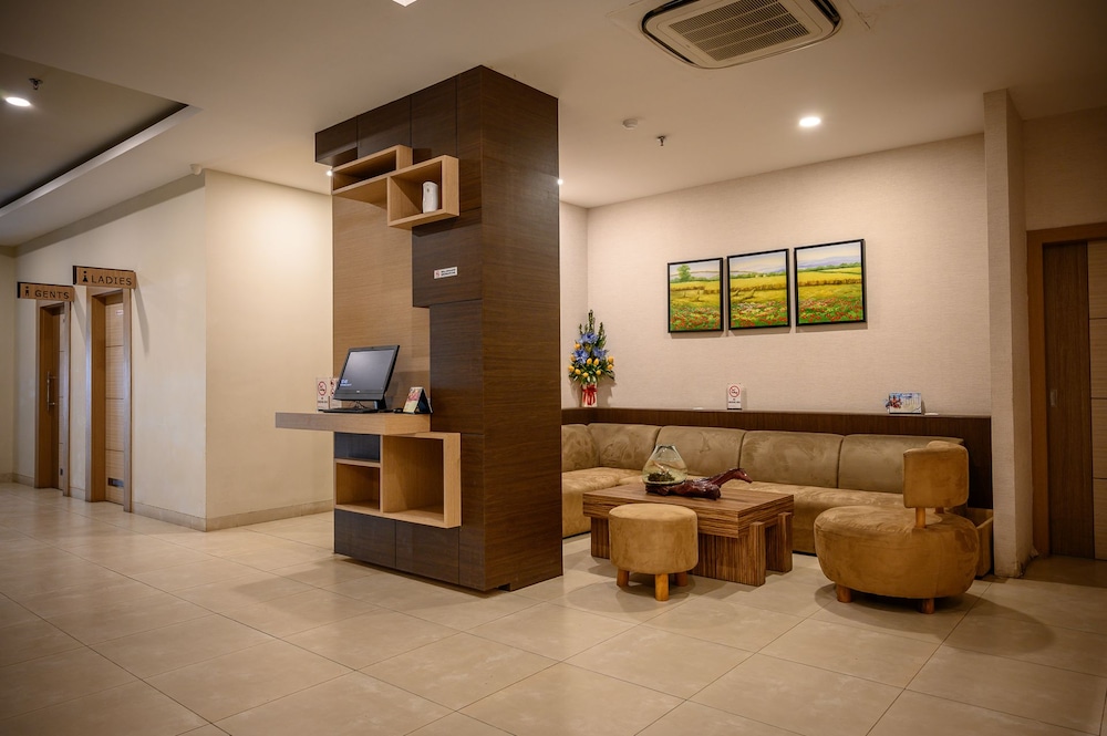 Infinity Hotel 30/42