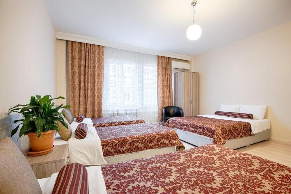 Dinar Hotel 21/43