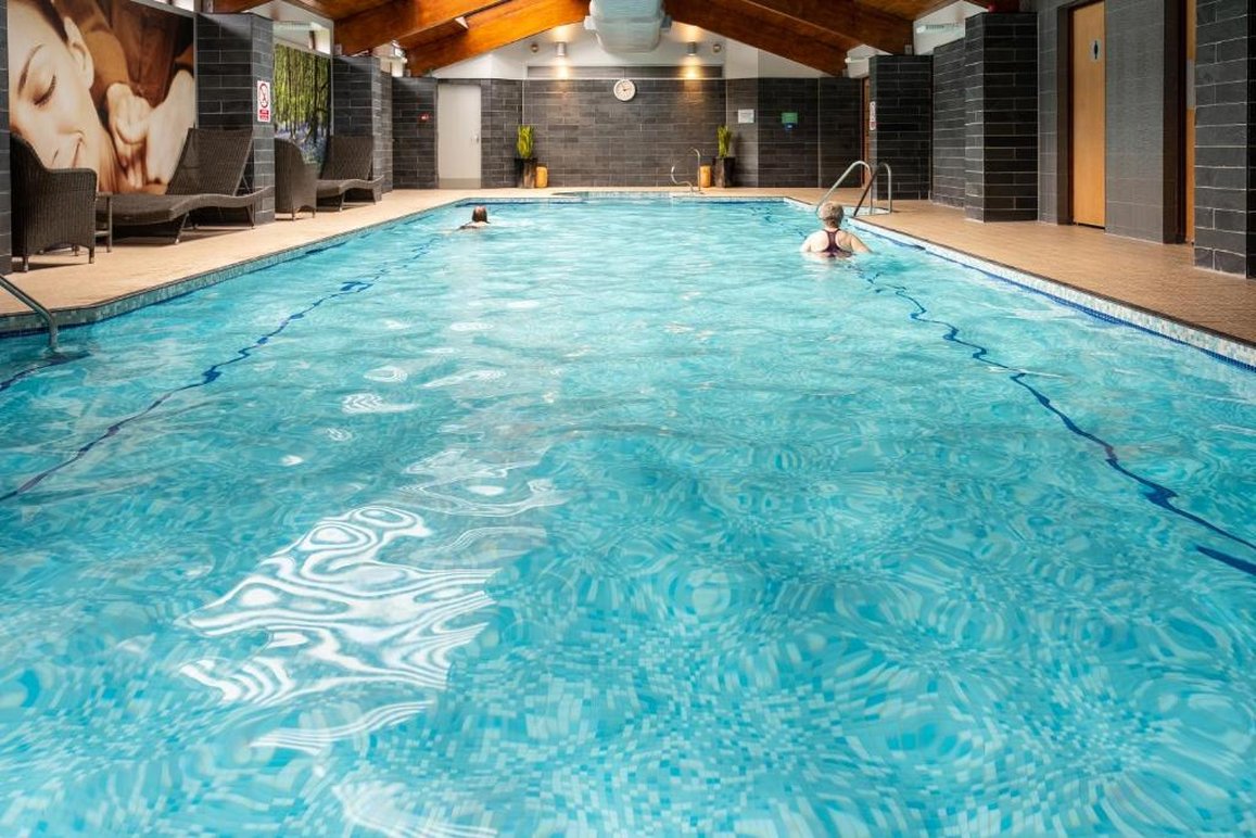 Burleigh Court Hotel 9/10
