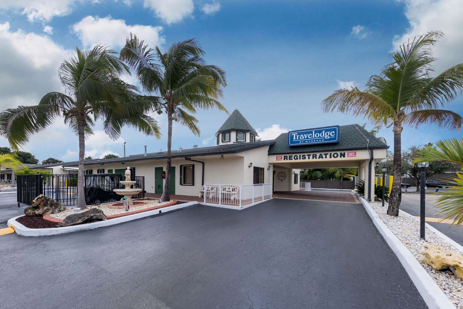Staywell Hotel Florida City-Homestead 14/18