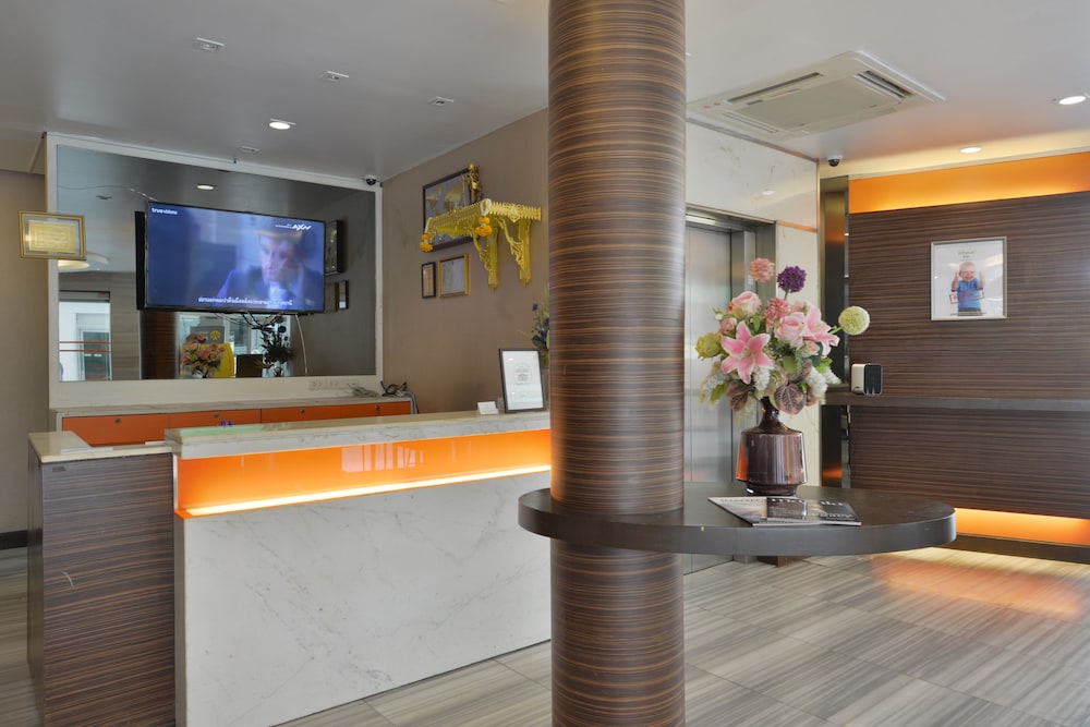 Arawana Express Phrom Phong (ex. Icheck Inn Regency Sukhumvit) 5/52