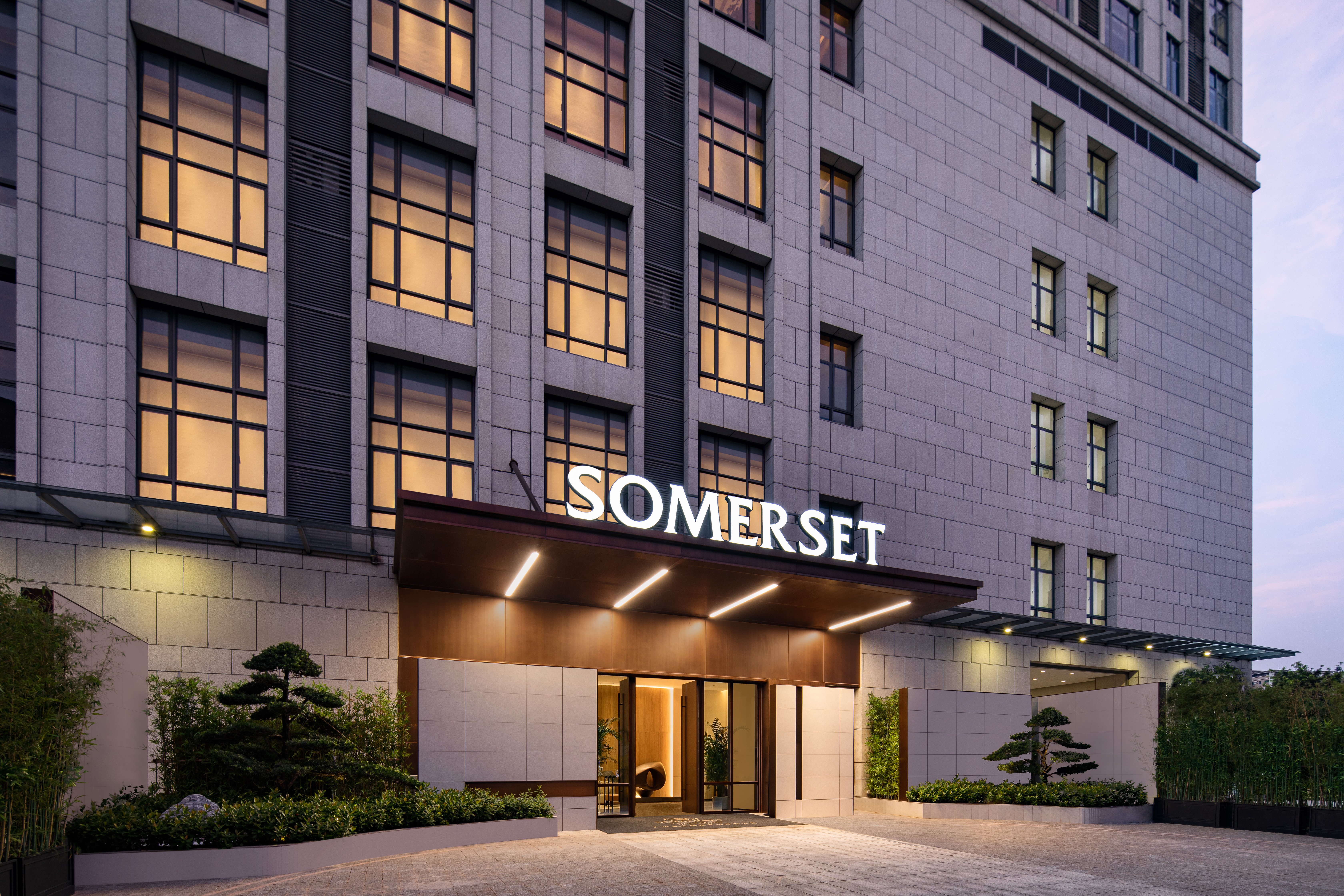 Somerset Haizhu Centre Guangzhou 26/28