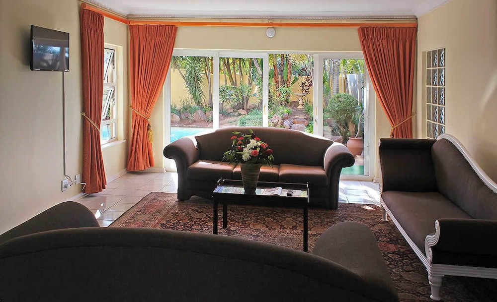 Durban Manor Guest House 24/38