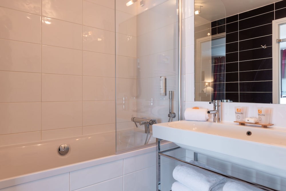 The Originals Boutique Hotel Victoria Fontainebleau 59/61
