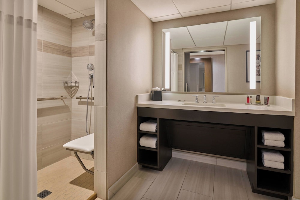 Studio, Suite, King Bed, Sofa, Denver Marriott Tech Center 2/2