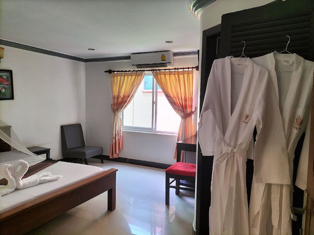 Parent Heritage Angkor Villa 16/56