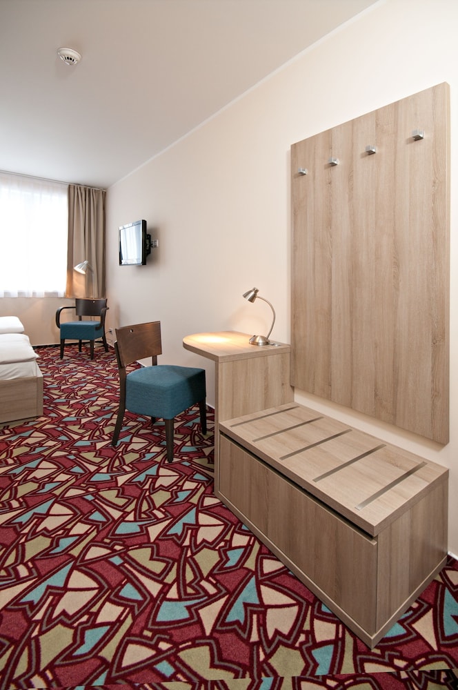 Hotel Arena 7/48