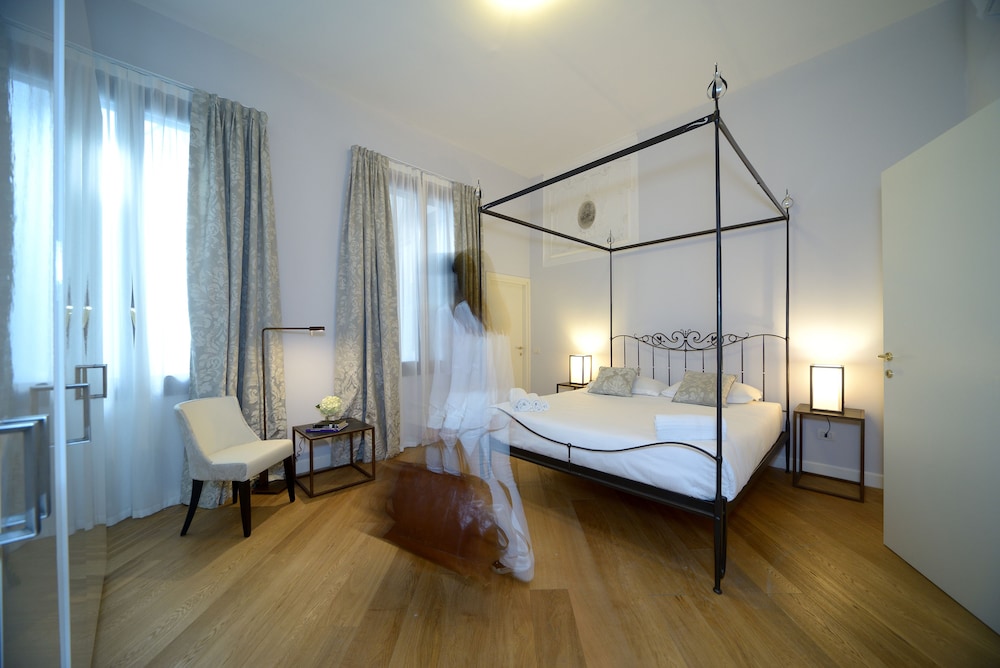 2 BEDROOMS, APARTMENT