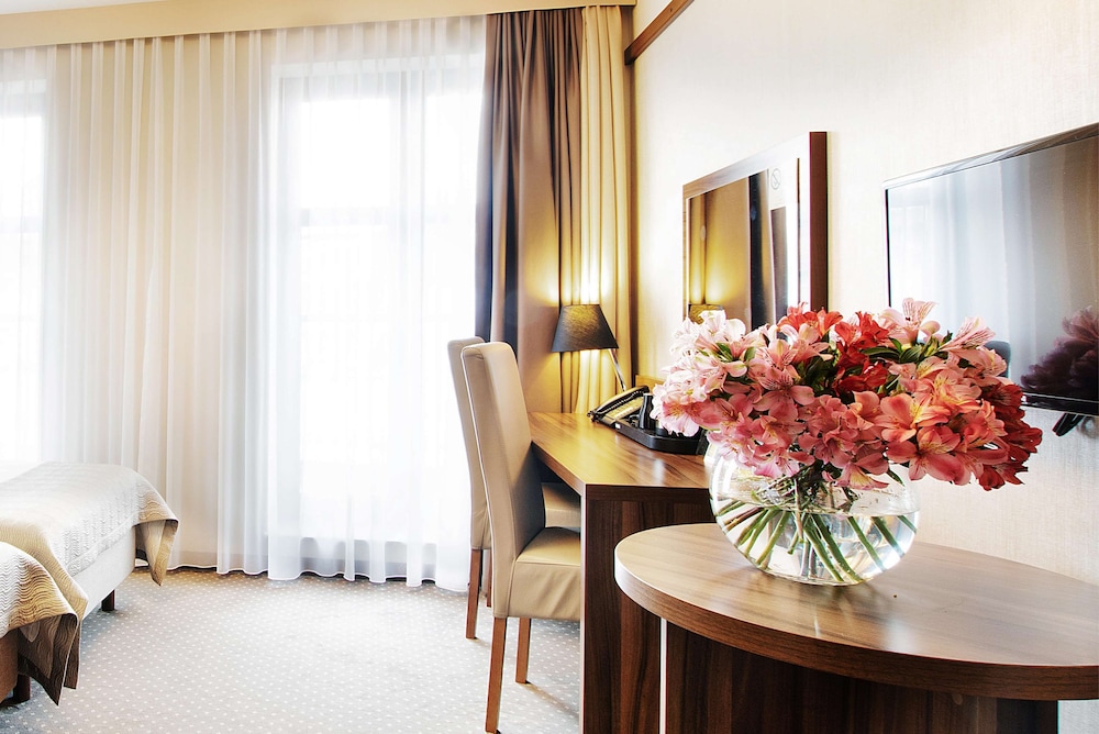 Golden Tulip Krakow City Center Hotel 48/57