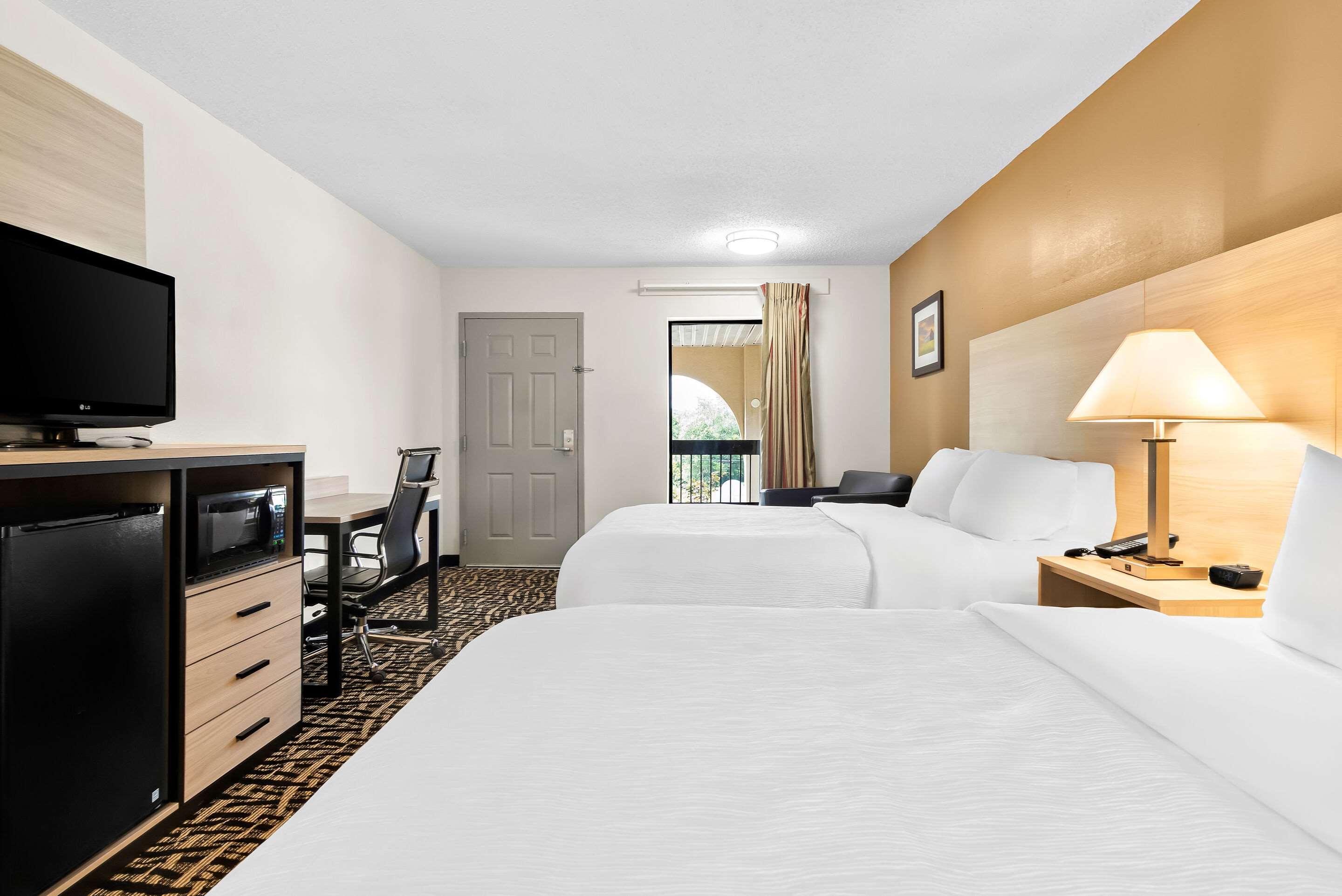 Quality Inn Russellville 5/25