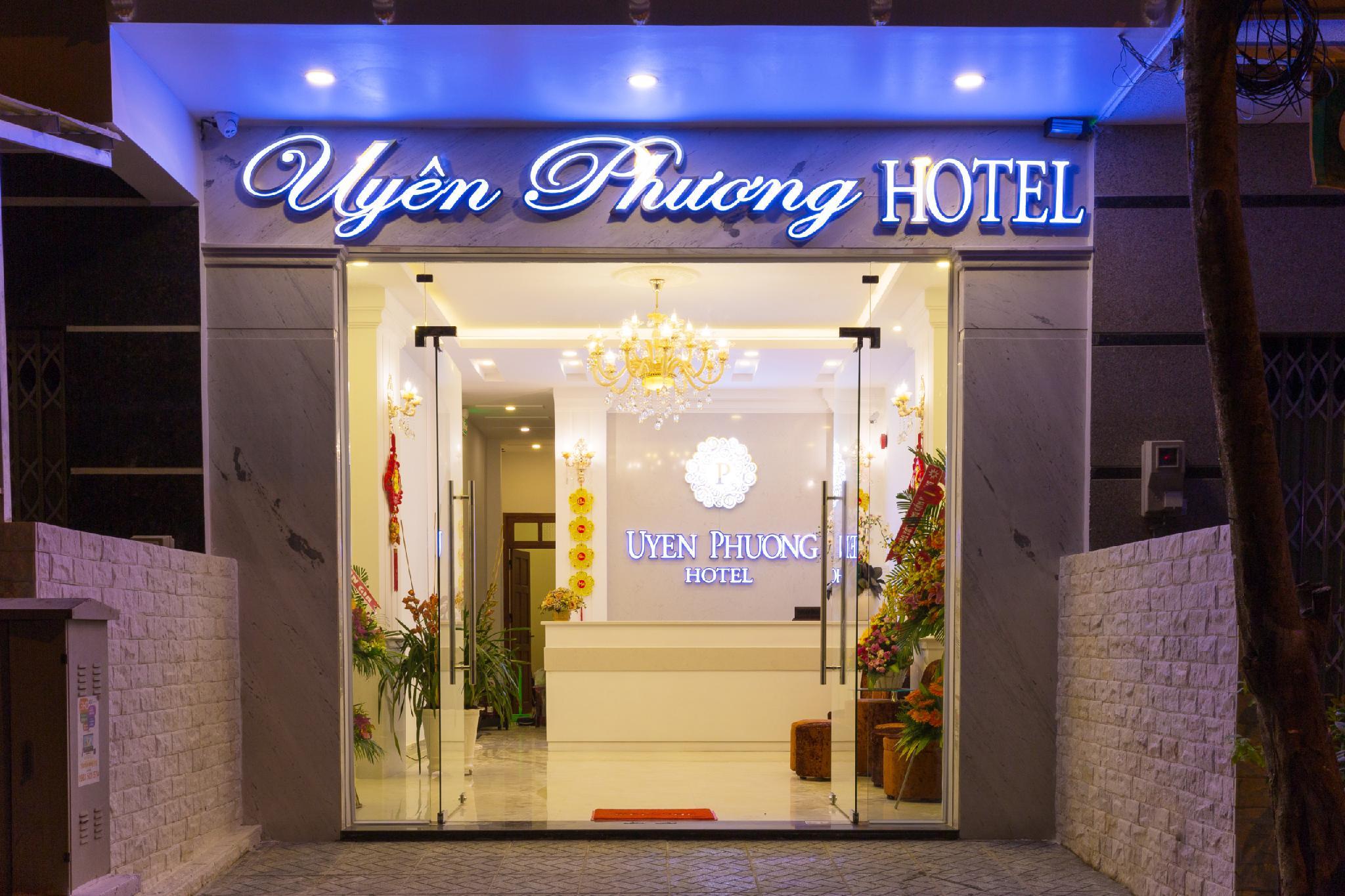 Uyen Phuong Hotel 12/50