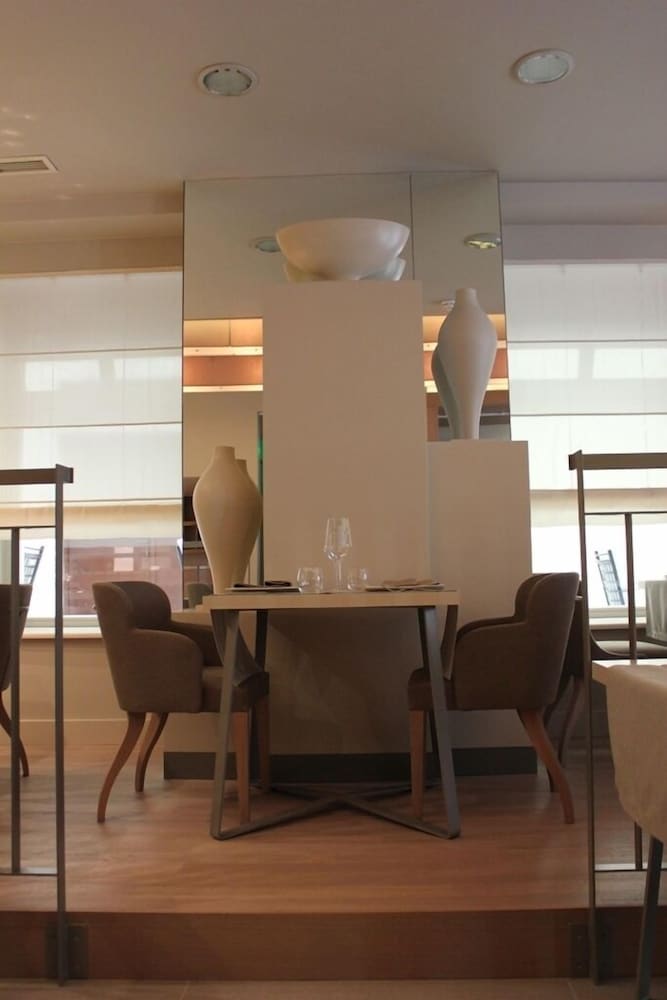 ART HOTEL KALELARGA 43/67