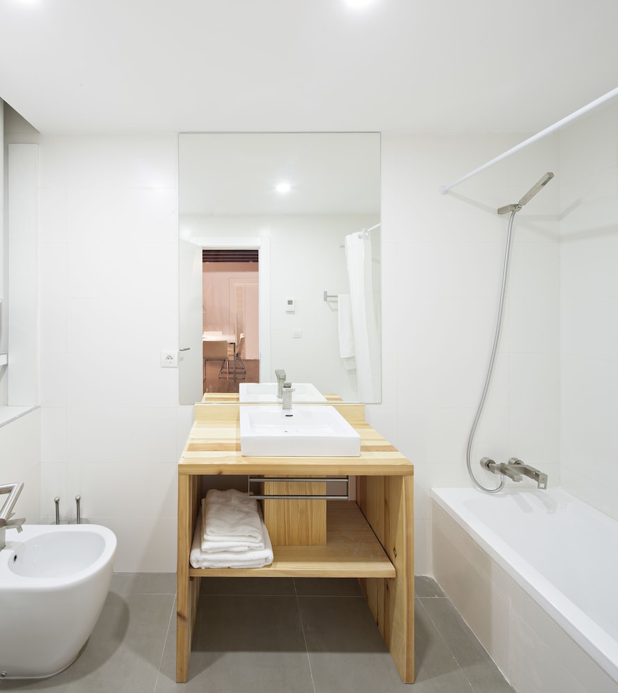 Smart Suites Albaicin 63/63
