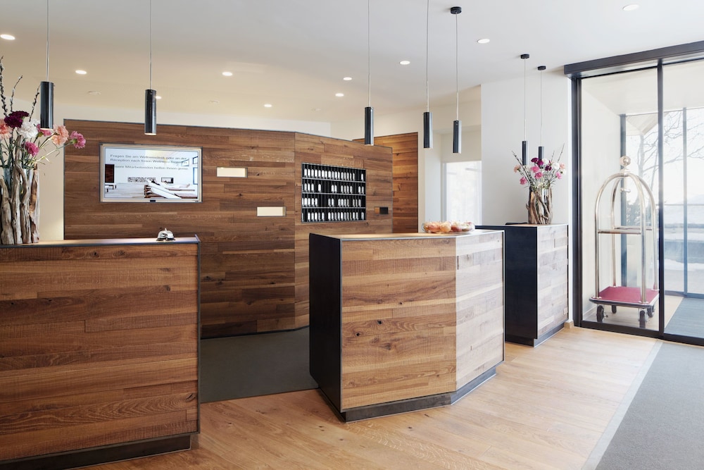 Seminar und Wellnesshotel Stoos 1/43