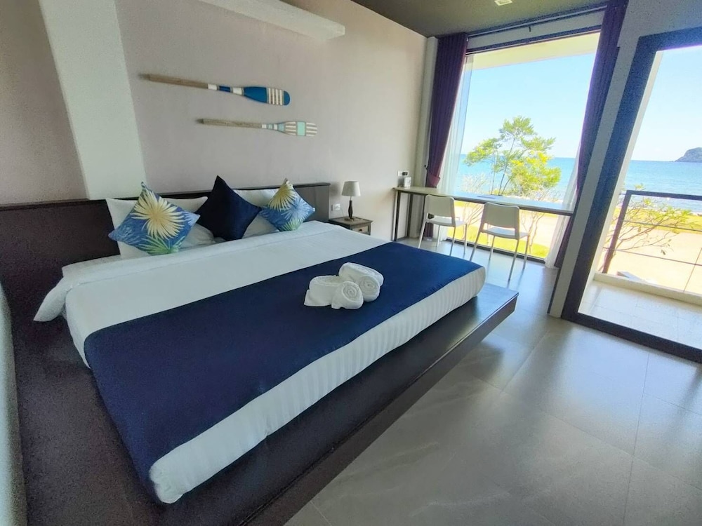 The Beach Resort & Residence 17/47