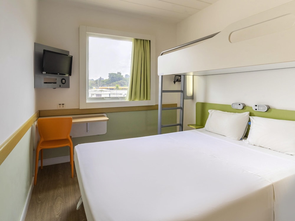 Ibis Budget Piracicaba 29/64