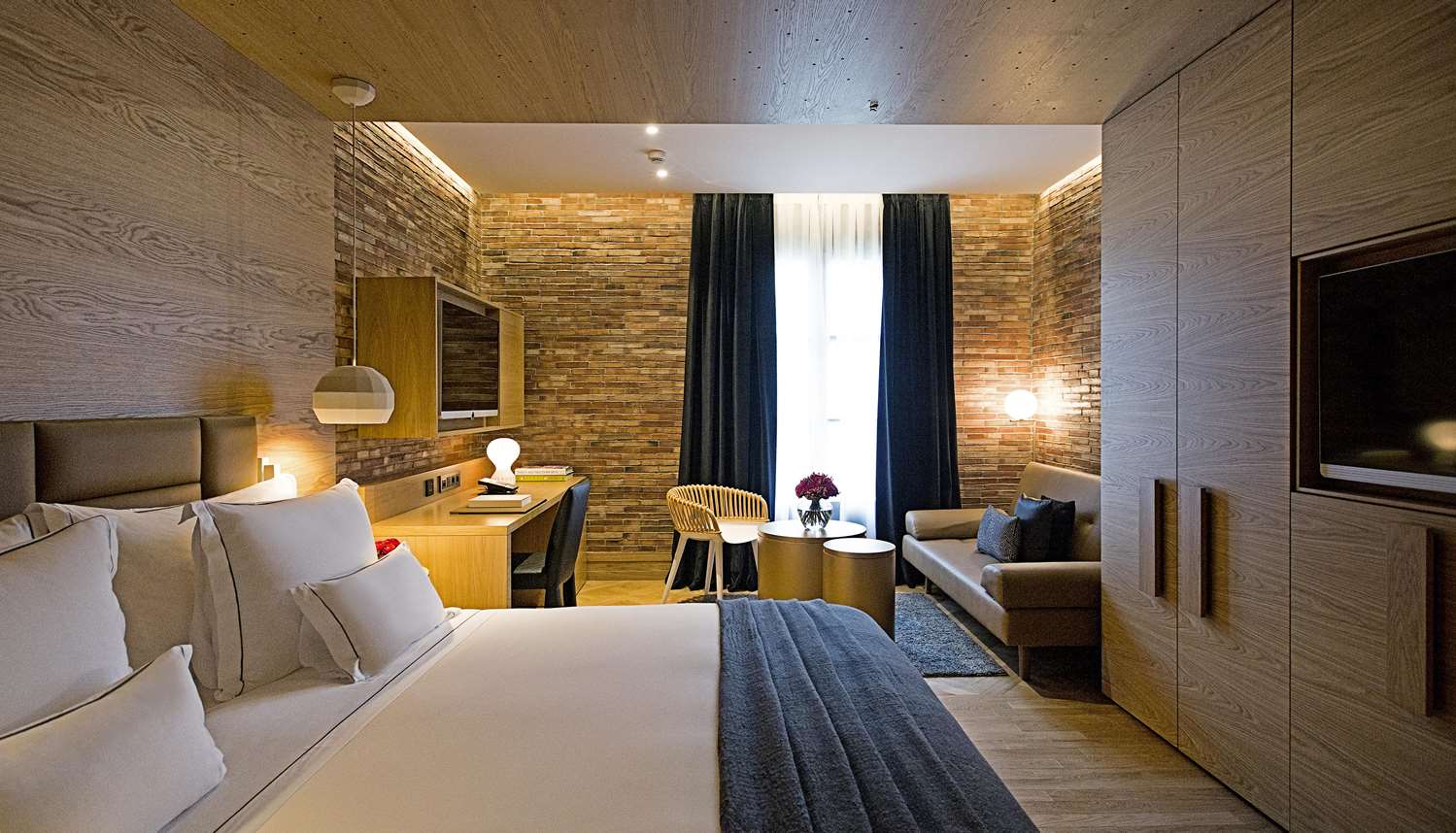 جناح جونيور بسرير كينج، Monument Hotel 2/5