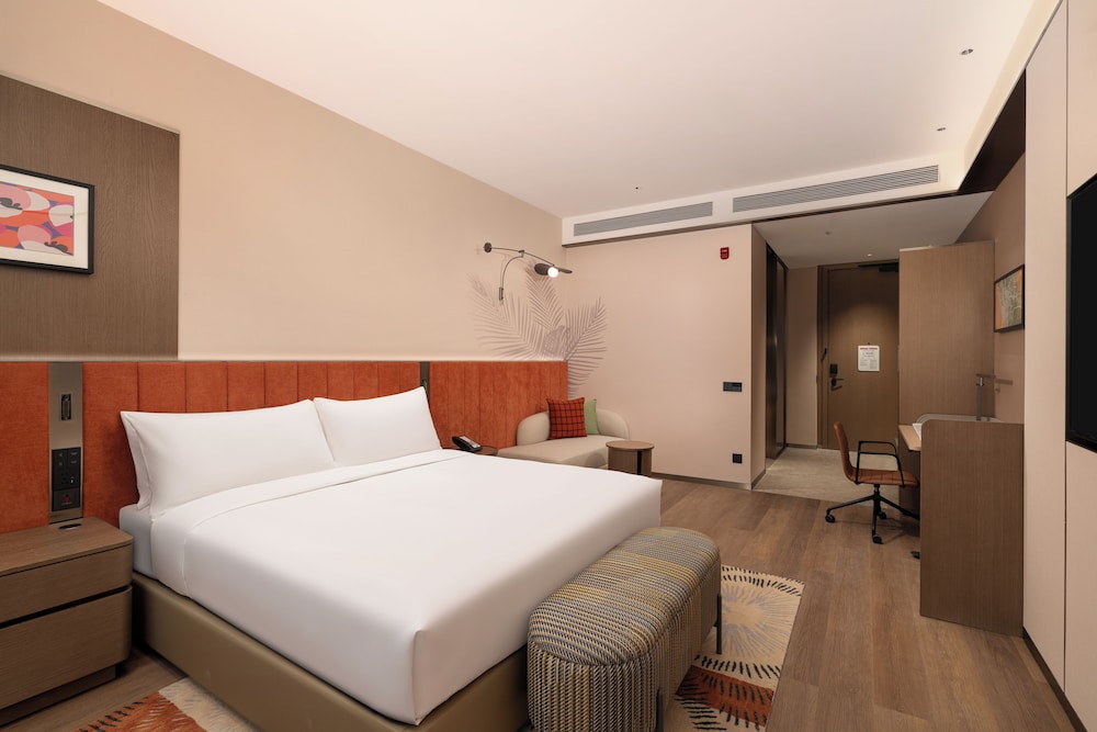 Hilton Garden Inn Shanwei Luhe 13/50