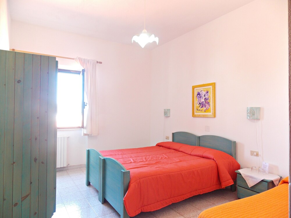 Enis Monte Maccione 32/66