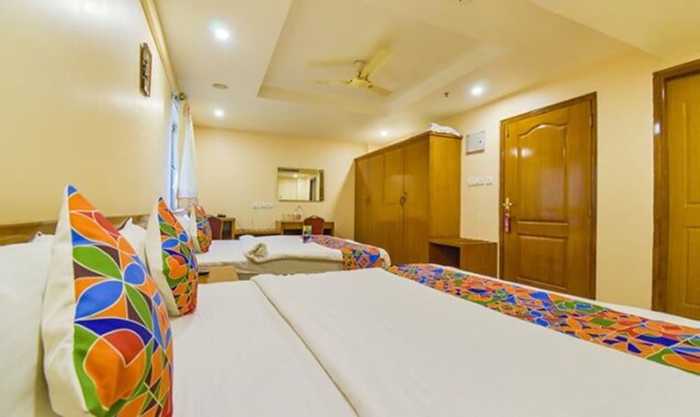 Fabhotel Deccan Heritage Abids 27/29