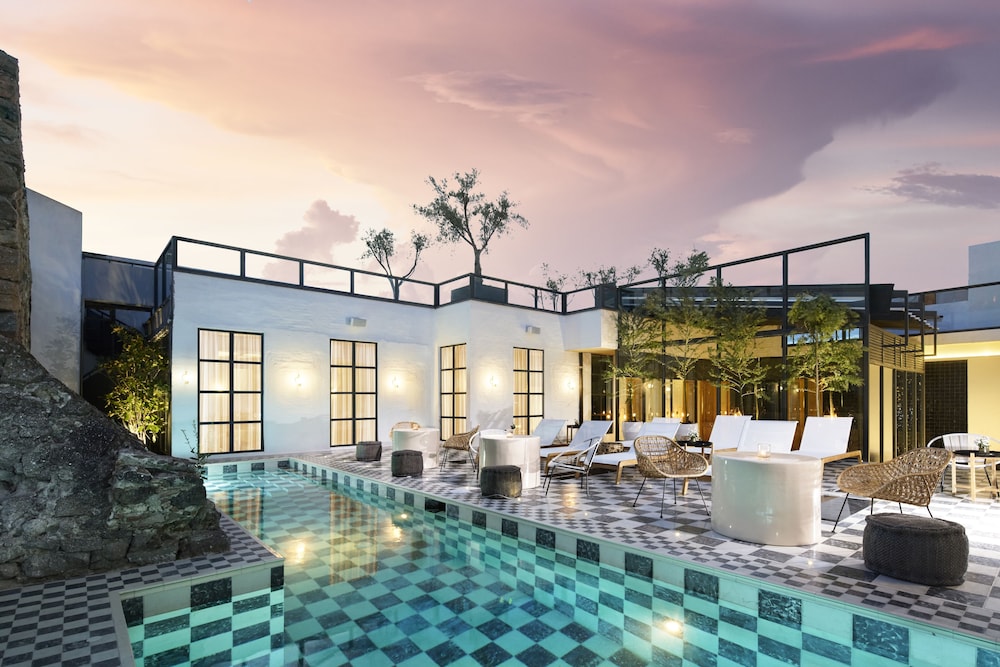L Otel Doce 18 Concept House 3/60
