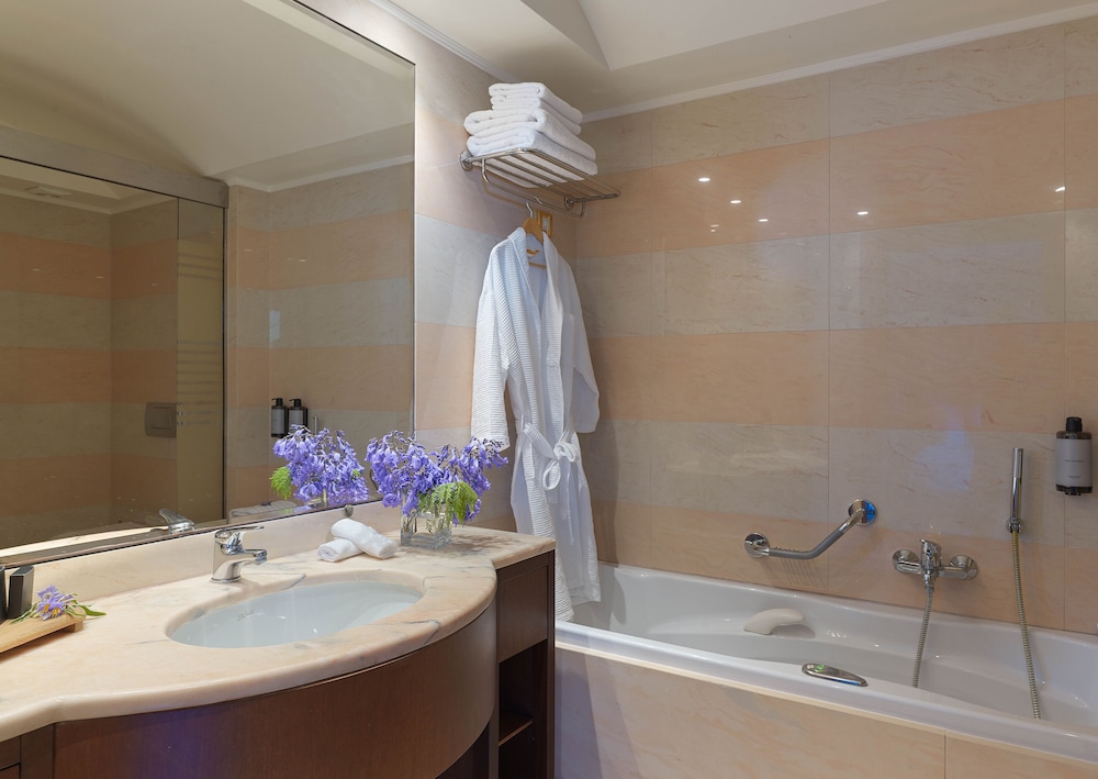 Kandia s Castle Hotel Resort & Thalasso 53/56