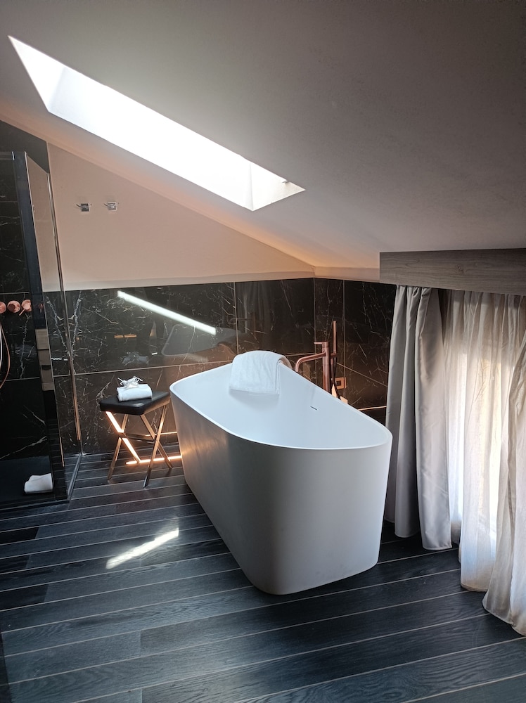 Miramare Suites 27/42