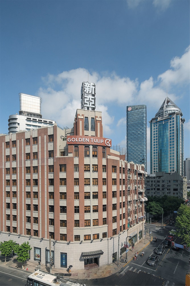 Hotel Golden Tulip Bund New Asia 4/53