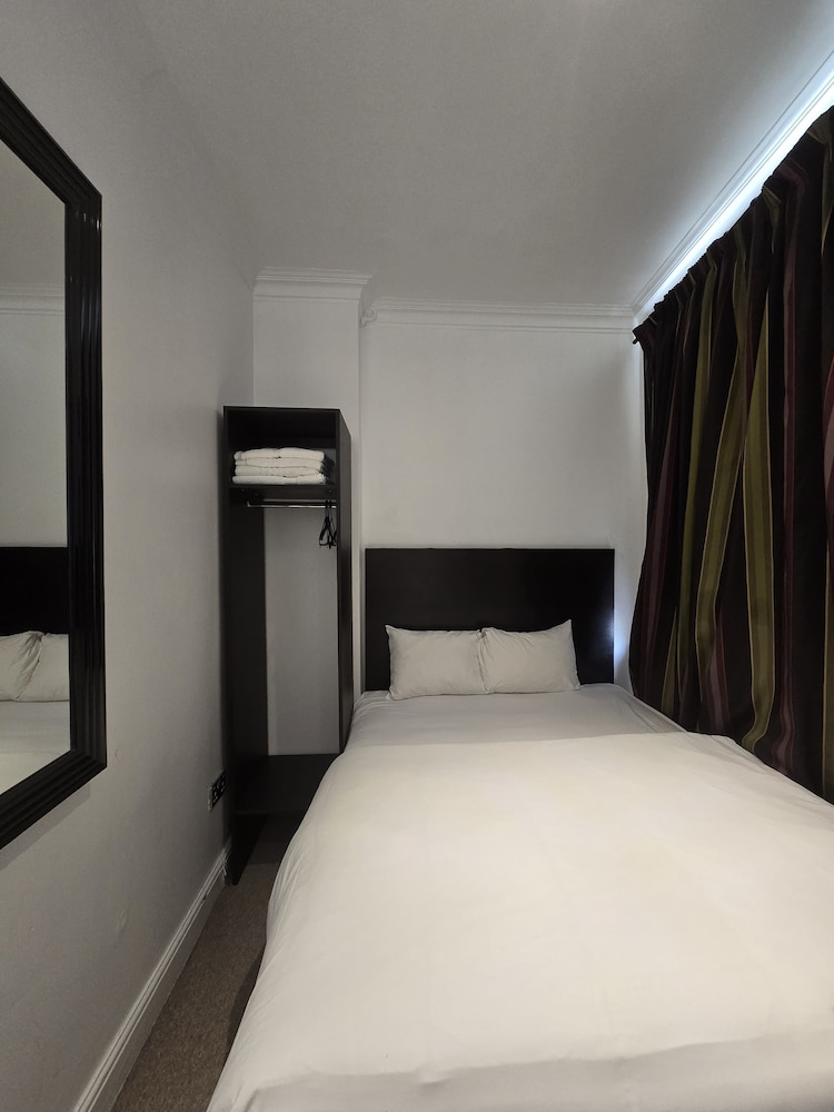 London Shelton Hotel, Finsbury Park 29/51