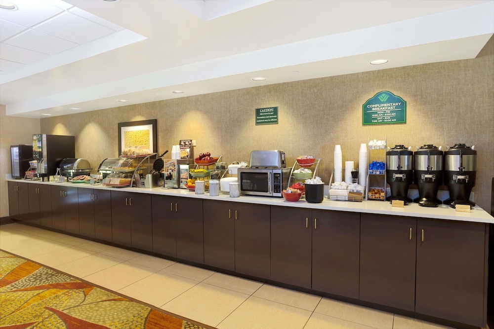Wingate By Wyndham Raleigh Durham Airport 19/30
