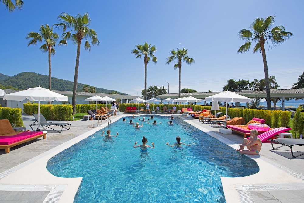 Voxx Marmaris Beach Resort Adult Only +16 44/52