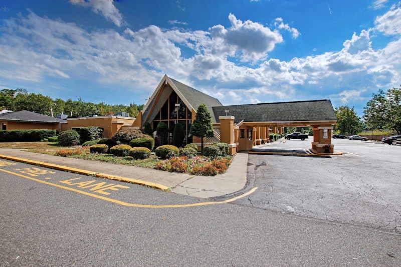 Red Carpet Inn Whippany 30/31