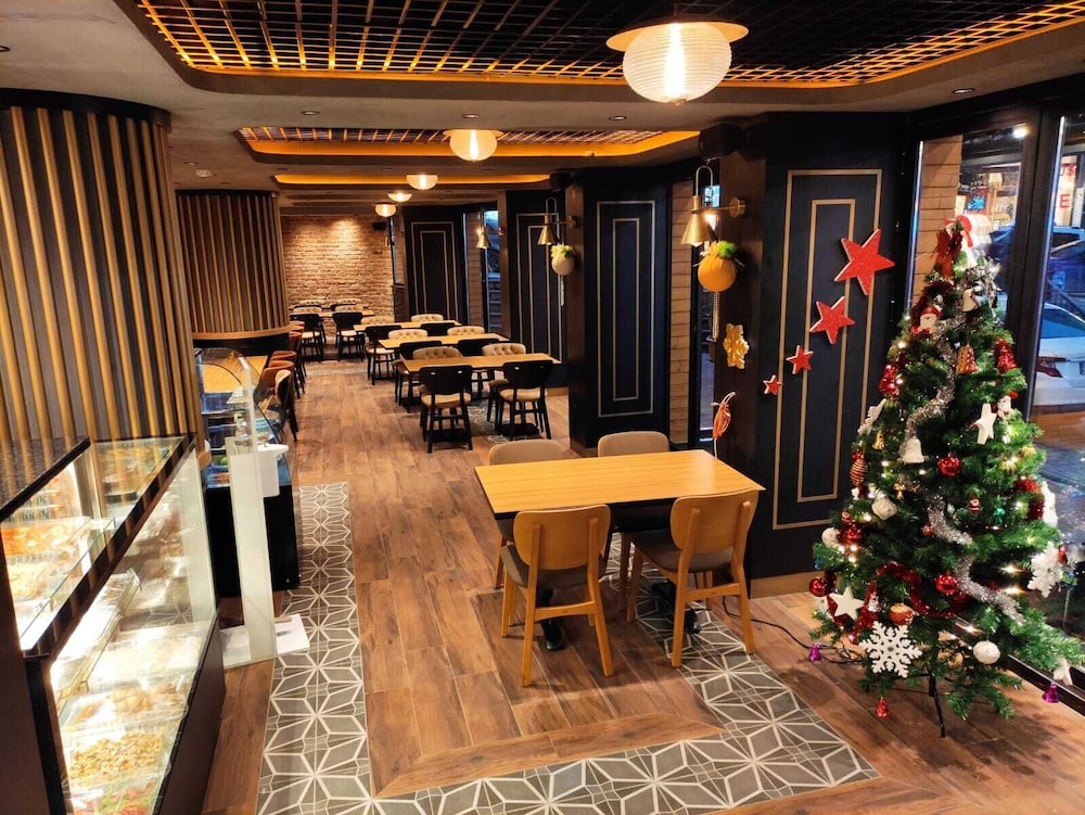 Delta Hotel Istanbul 64/72