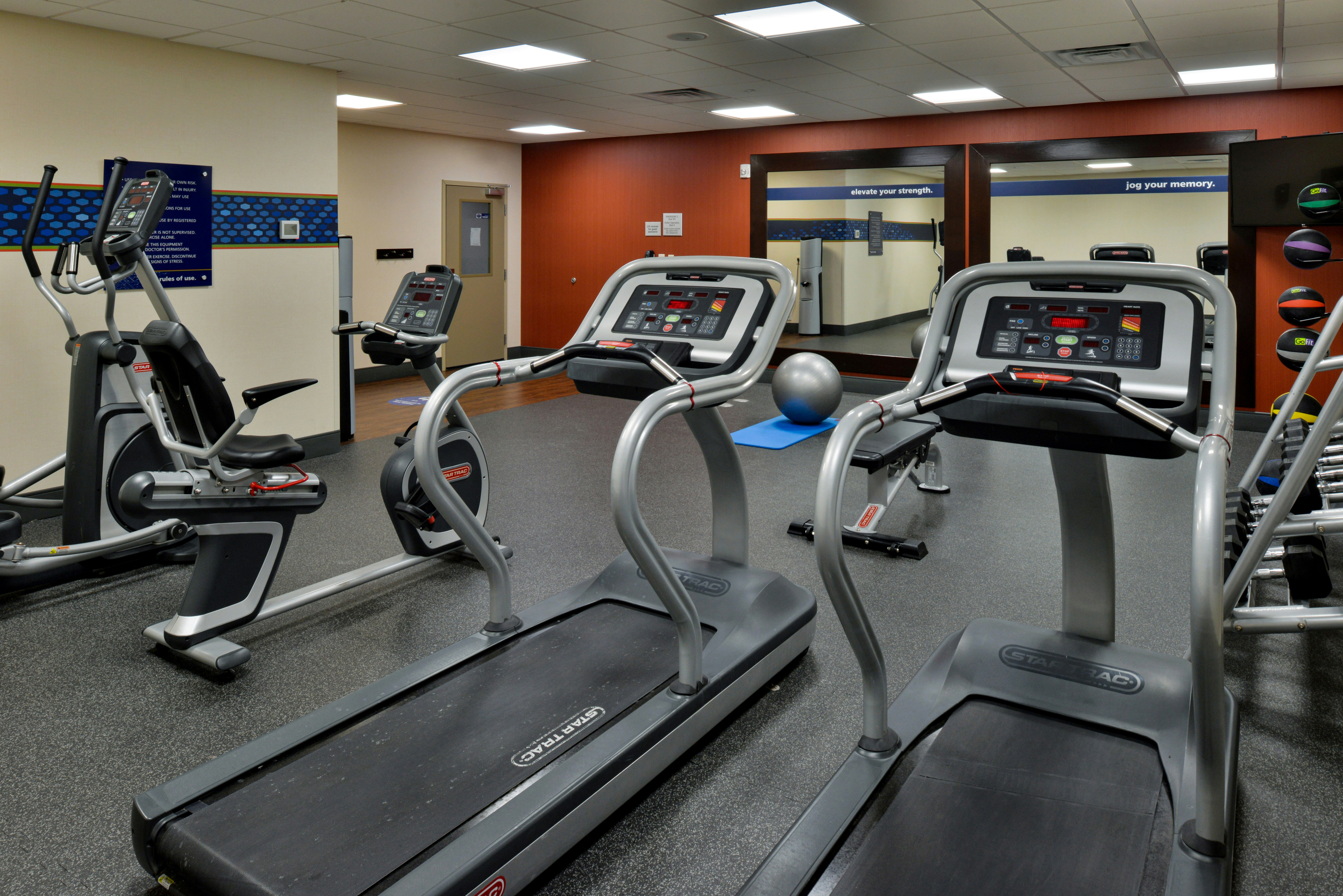 Hampton Inn & Suites Hutto Austin 24/48