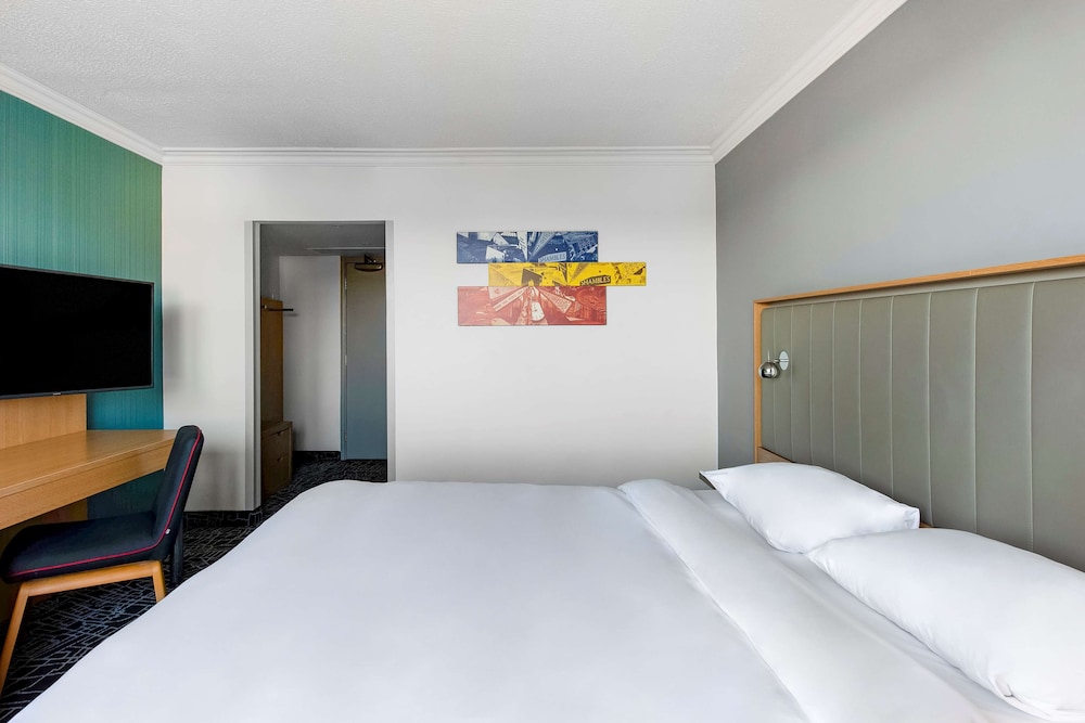 Radisson Hotel York 13/76